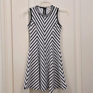 Girls Monteau dress black and white stripes